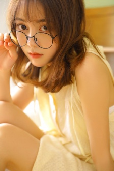 数码宝贝: